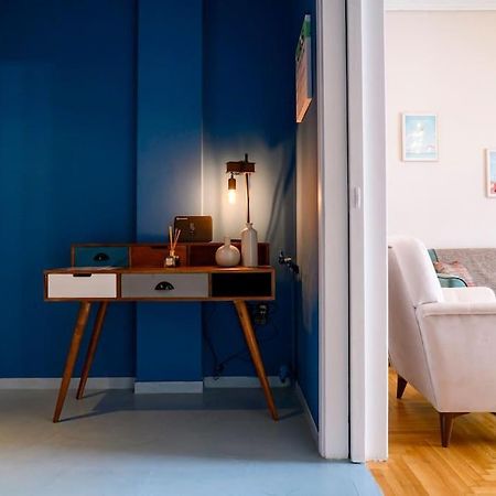 Bluexenia 1 Bedroom Retro Luxury Атина Екстериор снимка
