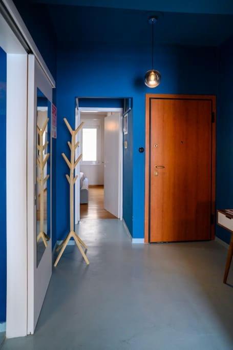 Bluexenia 1 Bedroom Retro Luxury Атина Екстериор снимка