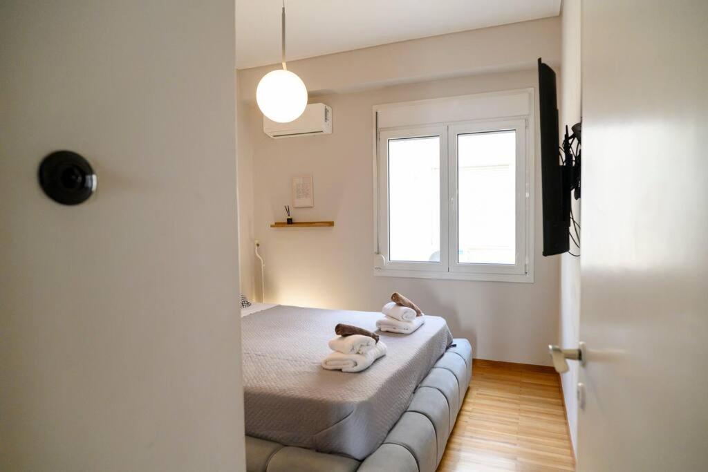 Bluexenia 1 Bedroom Retro Luxury Атина Екстериор снимка