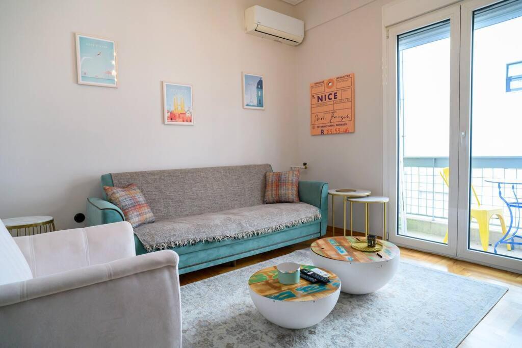 Bluexenia 1 Bedroom Retro Luxury Атина Екстериор снимка