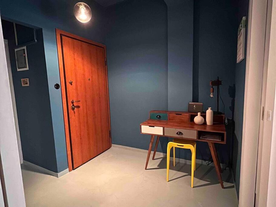 Bluexenia 1 Bedroom Retro Luxury Атина Екстериор снимка